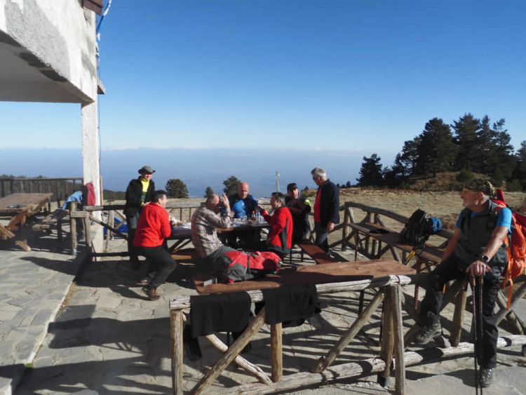 Σ.Ε.Ο. Κατερίνης: Ορειβάτες Ποδηλάτες στην Σαρακατσάνα 1680 μ.