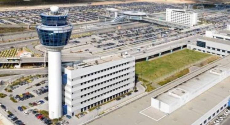 Φάρσα τα τηλεφωνήματα για βόμβα στα πέντε νοσοκομεία και το «Ελ. Βενιζέλος» Φάρσα τα τηλεφωνήματα για βόμβα στα πέντε νοσοκομεία και το «Ελ. Βενιζέλος»