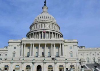 Tι θα γίνει αν οι ΗΠΑ φθάσουν στο ανώτατο όριο χρέους – Ο κίνδυνος κήρυξης στάσης πληρωμών