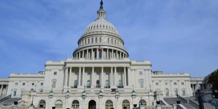 Tι θα γίνει αν οι ΗΠΑ φθάσουν στο ανώτατο όριο χρέους – Ο κίνδυνος κήρυξης στάσης πληρωμών