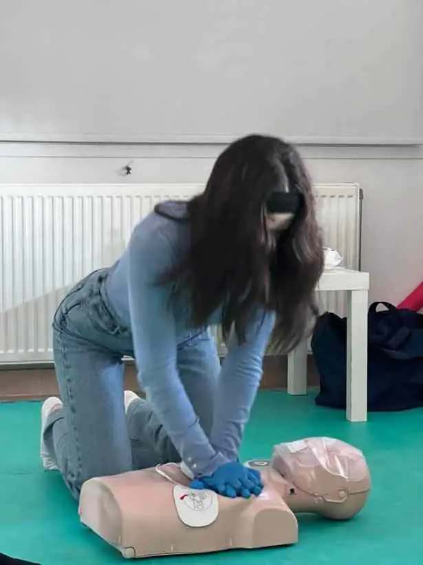 Εκπαίδευση – Πιστοποίηση στις Πρώτες Βοήθειες σε επιχειρήσεις της Κατερίνης από την First Aid Provider Hellas Εκπαίδευση – Πιστοποίηση στις Πρώτες Βοήθειες σε επιχειρήσεις της Κατερίνης από την First Aid Provider Hellas