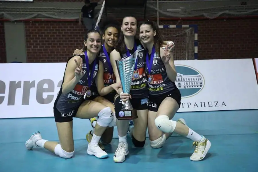 Η Κατερινιώτισσα Σταματία Κυπαρίσση στο SDNA - «Δε λείπουν τα προσόντα από τις Ελληνίδες αθλήτριες» Η Κατερινιώτισσα Σταματία Κυπαρίσση στο Sdna – «Δε λείπουν τα προσόντα από τις Ελληνίδες αθλήτριες»