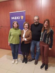 Η Μαρία Μίχου με τον πρόεδρο Νίκο Ανδρουλάκη και σε σειρά πολιτικών και κοινωνικών επαφών Η Μαρία Μίχου με τον πρόεδρο Νίκο Ανδρουλάκη και σε σειρά πολιτικών και κοινωνικών επαφών