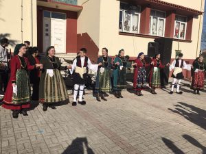 Η γιορτή τσιγαρίδας στο Λόφο