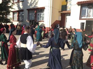 Η γιορτή τσιγαρίδας στο Λόφο