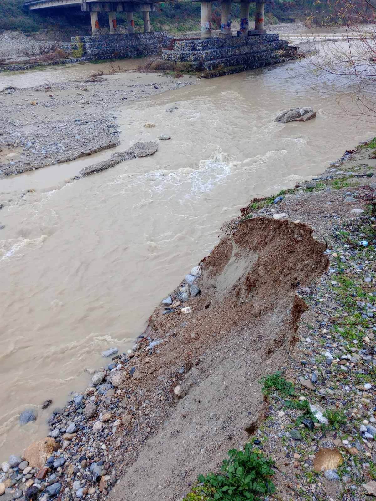 Κατερίνη – Ανεπαρκείς οι αντιπλημμυρικές παρεμβάσεις στον ποταμό Πέλεκα;