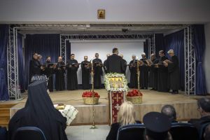 Κοπή Πρωτοχρονιάτικης Βασιλόπιτας στην Ιερά Μητρόπολη Κιτρους, Κατερίνης και Πλαταμώνος Κοπή Πρωτοχρονιάτικης Βασιλόπιτας στην Ιερά Μητρόπολη Κιτρους, Κατερίνης και Πλαταμώνος