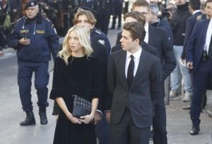 Μαρία Ολυμπία: Ξεχώρισε στην κηδεία του τέως βασιλιά Κωνσταντίνου Μαρία Ολυμπία: Ξεχώρισε στην κηδεία του τέως βασιλιά Κωνσταντίνου