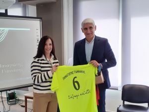 Ο Παναγιώτης Γιαννάκης στην Μέριμνα Παιδιού Κατερίνης – Έκοψε την πίτα και  συμμετείχε στο διαγωνισμό τριπόντων