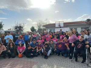 Ο Παναγιώτης Γιαννάκης στην Μέριμνα Παιδιού Κατερίνης – Έκοψε την πίτα και  συμμετείχε στο διαγωνισμό τριπόντων