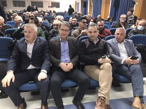 Ο γιατρός γεμίζει την Εκάβη – Η Πολιτική ομιλία του Κ. Κουτρούπα (φωτορεπορτάζ)