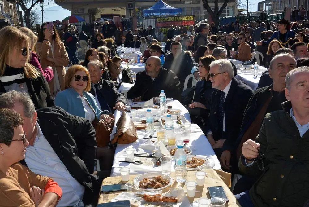 Οι δραστηριότητες της Μαρία Μίχου σε πολιτικό επίπεδο και οι συναντήσεις παράδοσης και πολιτισμού Οι δραστηριότητες της Μαρία μυχού σε πολιτικό επίπεδο και οι συναντήσεις παράδοσης και πολιτισμού