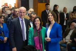 Το αδιαχώρητο στην εκδήλωση του Βουλευτή Πιερίας Φώντα Μπαραλιάκου Το αδιαχώρητο στην εκδήλωση του Βουλευτή Πιερίας Φώντα Μπαραλιάκου