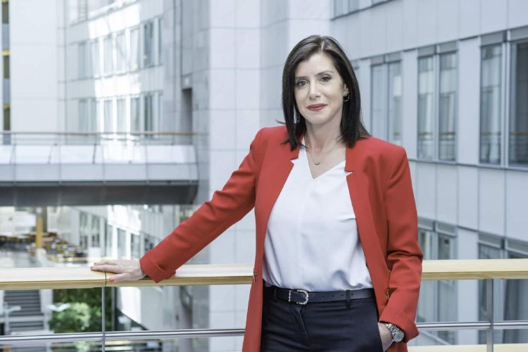 Άννα Μισέλ Ασημακοπούλου – Να ζητήσουν συγγνώμη όσοι διέδωσαν ψεύδη και συκοφαντίες κατά της Ελλάδας