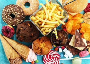 Έρευνα: Συσκευασμένα ψωμιά, δημητριακά και έτοιμα φαγητά συνδέονται με κίνδυνο καρκίνου