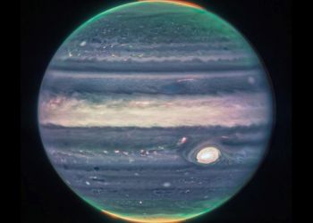 Ανιχνεύθηκε πολύχρωμο σέλας και στα τέσσερα μεγάλα φεγγάρια του Δία