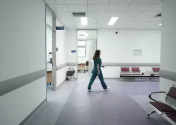 ΕΟΔΥ: 95 νεκροί από κορονοϊό και 2 από γρίπη την τελευταία εβδομάδα