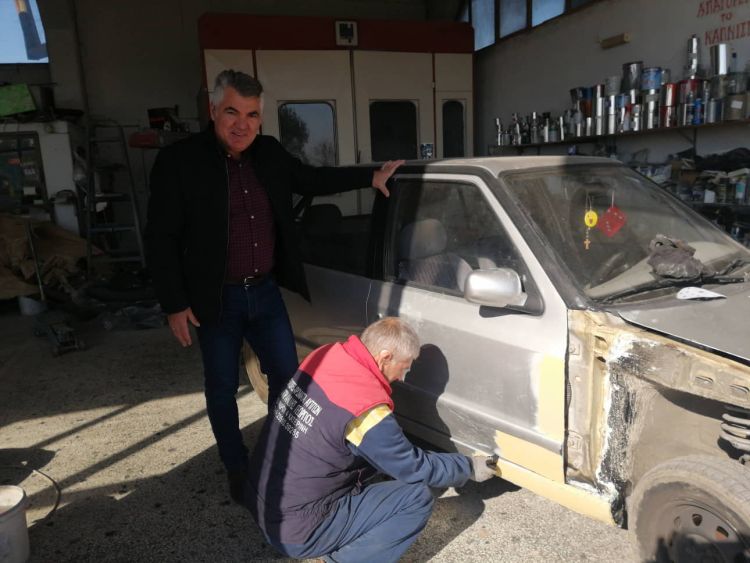 Επίσκεψη του Δημήτρη Μπέη σε συνεργεία αυτοκινήτων της Πιερίας