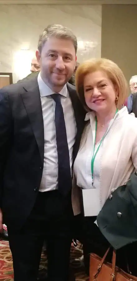 Ευχές για εκλογική επιτυχία δέχθηκε η Μαρία Μίχου από τον πρόεδρο και στελέχη του ΠΑΣΟΚ - ΚΙΝΑΛ Ευχές για εκλογική επιτυχία δέχθηκε η Μαρία Μίχου από τον πρόεδρο και στελέχη του ΠΑΣΟΚ – ΚΙΝΑΛ