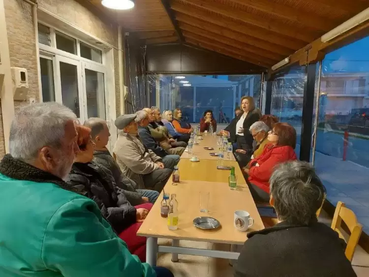 Η Μαρία Μίχου ενημερώνει πολιτικά και τιμά εκδηλώσεις φορέων της Πιερίας