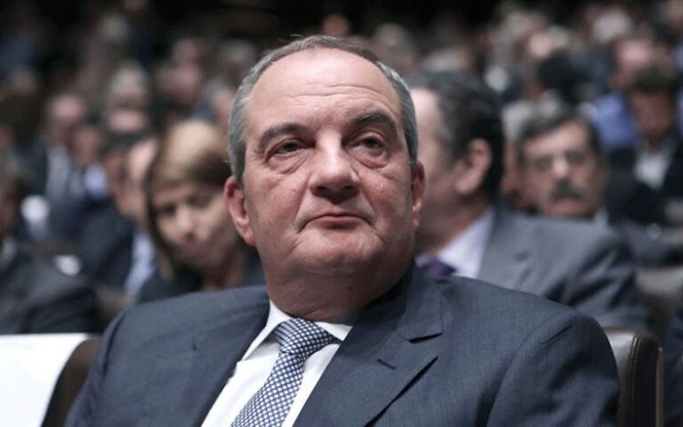 Η αποστρατεία Καραμανλή και όσα δίδαξαν οι αποχωρήσεις των πρώην αρχηγών Η αποστρατεία Καραμανλή και όσα δίδαξαν οι αποχωρήσεις των πρώην αρχηγών