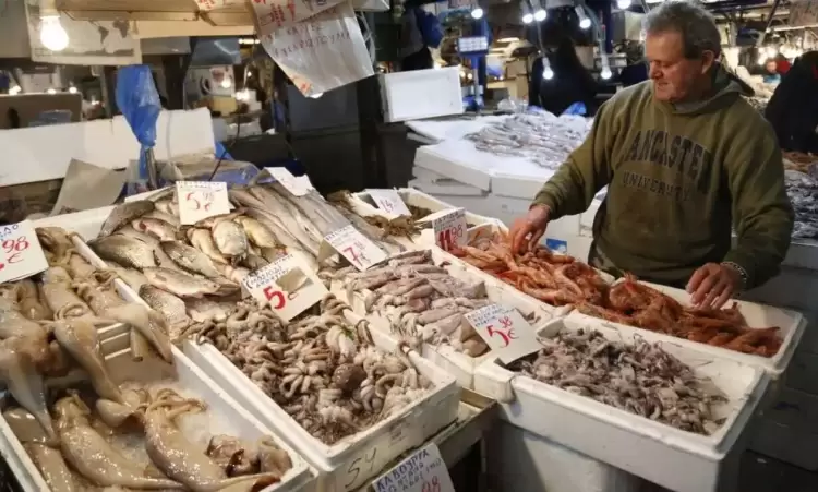 Καθαρά Δευτέρα: Πώς θα καταναλώσετε θαλασσινά και οστρακοειδή με ασφάλεια – Οδηγίες του ΕΟΔΥ