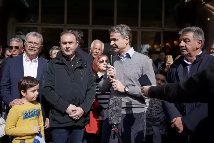 Κυριάκος Μητσοτάκης από τα Γρεβενά - Η πορεία μας στηρίχθηκε σε μία συμφωνία αλήθειας Κυριάκος Μητσοτάκης από τα Γρεβενά – Η πορεία μας στηρίχθηκε σε μία συμφωνία αλήθειας