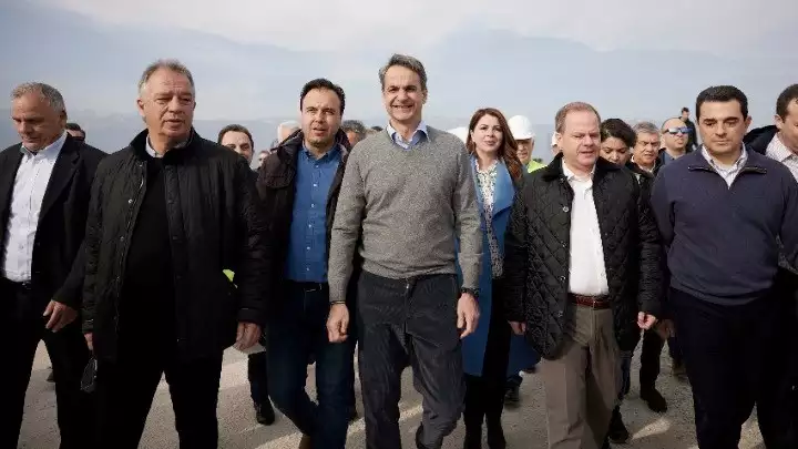 Κυριάκος Μητσοτάκης από τα Γρεβενά: Κοιτάμε μπροστά. Δεν μας ενδιαφέρουν οι οξύτητες και η πόλωση Κυριάκος Μητσοτάκης από τα Γρεβενά: Κοιτάμε μπροστά. Δεν μας ενδιαφέρουν οι οξύτητες και η πόλωση