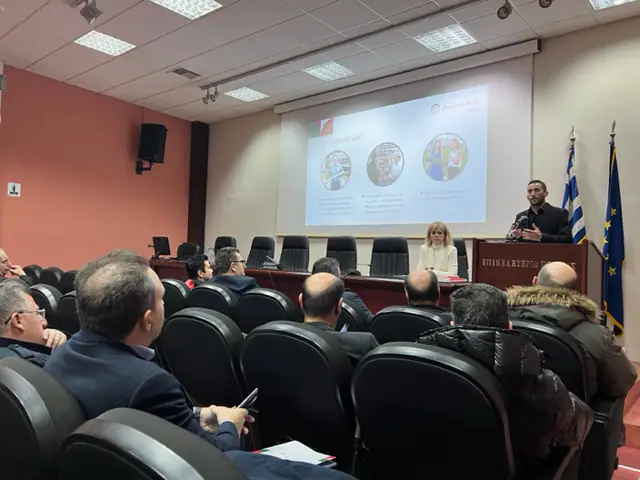 Με 40 επιχειρηματίες της Πιερίας συναντήθηκαν τα στελέχη της γερμανικής Τράπεζας Procredit Bank Με 40 επιχειρηματίες της Πιερίας συναντήθηκαν τα στελέχη της γερμανικής Τράπεζας Procredit Bank