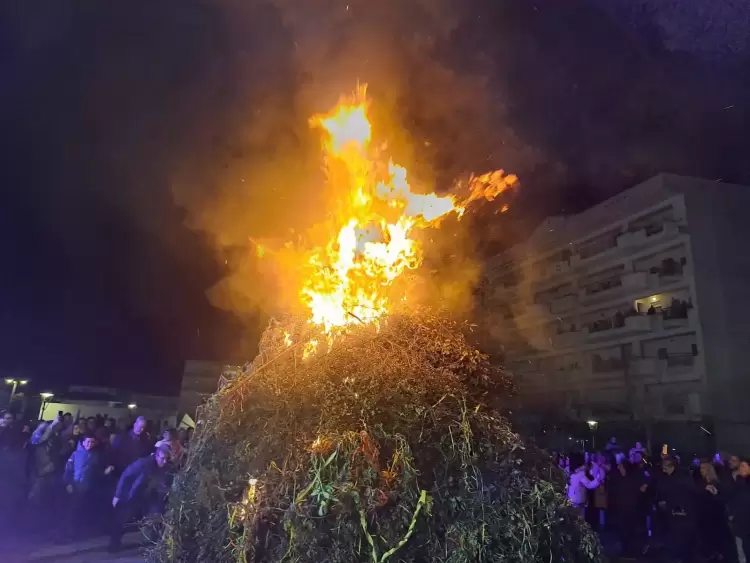 Οι Λιβαδιώτες της Κατερίνης, έκαψαν το βασιλιά καρνάβαλο