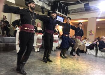 Ο ετήσιος χορός του Συλλόγου Κρητών Ν. Πιερίας «ΟΙ ΣΤΑΥΡΑΕΤΟΙ» με άρωμα Κρήτης