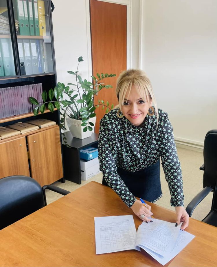 Πιερία: Υπογραφή σύμβασης για τον καθαρισμό ρεμάτων-τάφρων από την Αντιπεριφερειάρχη Πιερία: Υπογραφή σύμβασης για τον καθαρισμό ρεμάτων τάφρων από την Αντιπεριφερειάρχη