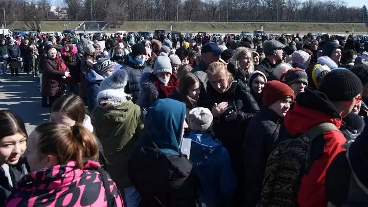 Ρωσική εισβολή στην Ουκρανία - Πάνω από 13 εκατ. οι πρόσφυγες λόγω του πολέμου Ρωσική εισβολή στην Ουκρανία – Πάνω από 13 εκατ. οι πρόσφυγες λόγω του πολέμου