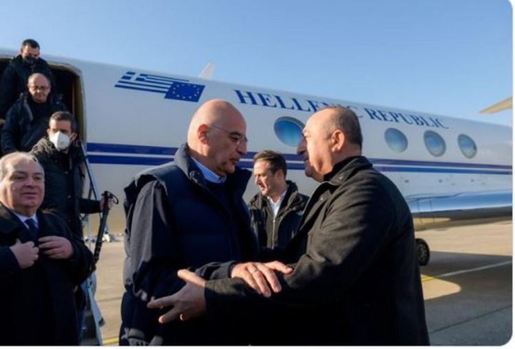 Σεισμός Τουρκία: Έφτασε στα Άδανα ο Νίκος Δένδιας