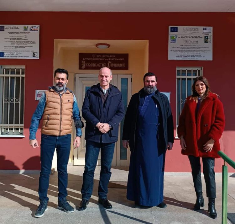 Στο Εκκλησιαστικό Γηροκομείο της Μητρόπολης ο Φώντας Μπαραλιάκος