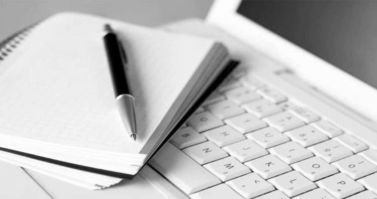 Τα ψεύτικα τα λόγια, τα μεγάλα