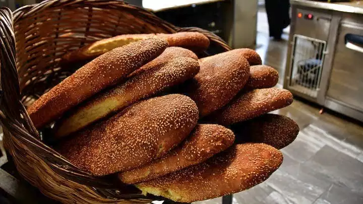 Τουλάχιστον 500.000 λαγάνες θα ...φουρνίσουν οι αρτοποιοί στη Θεσσαλονίκη την Καθαρά Δευτέρα Τουλάχιστον 500.000 λαγάνες θα …φουρνίσουν οι αρτοποιοί στη Θεσσαλονίκη την Καθαρά Δευτέρα