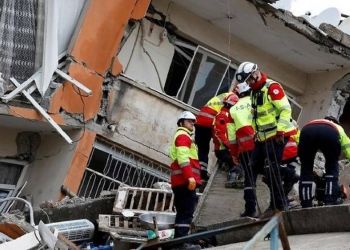 Υπάρχει ζωή κάτω από τα ερείπια 200 ώρες μετά τους φονικούς σεισμούς