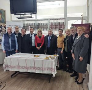 H Ένωση Συλλόγων Γονέων & Κηδεμόνων Δ.Ε. Κατερίνης έκοψε την βασιλόπιτά της H Ένωση Συλλόγων Γονέων & Κηδεμόνων Δ.Ε. Κατερίνης έκοψε την βασιλόπιτά της