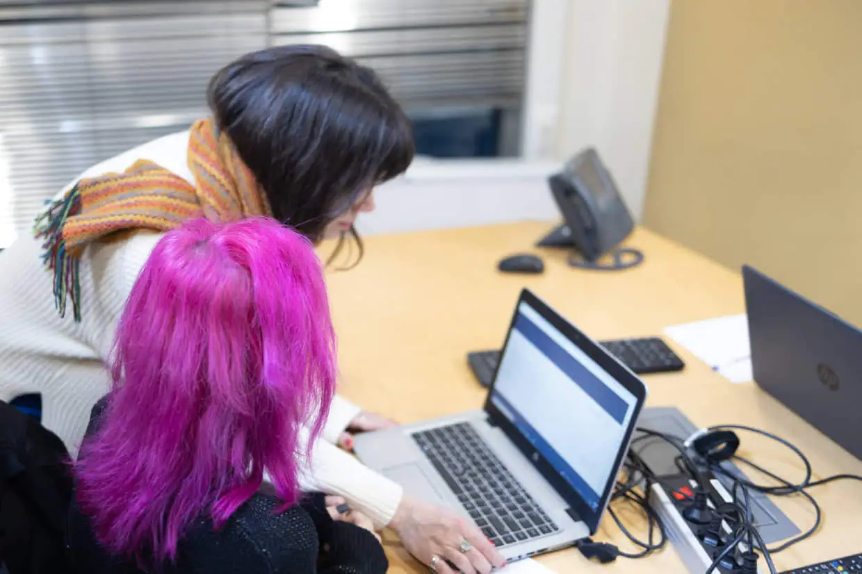 Έρευνα για τους κινδύνους προσέλκυσης ανήλικων μέσα από Πλατφόρμες ανώνυμου Chat - Το Χαμόγελο του Παιδιού Έρευνα για τους κινδύνους προσέλκυσης ανήλικων μέσα από Πλατφόρμες ανώνυμου Chat – Το Χαμόγελο του Παιδιού