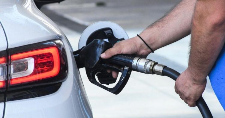 Ασανσέρ Οι Τιμές Των Καυσίμων – Φλερτ Της Βενζίνης Με Τα 2 Ευρώ