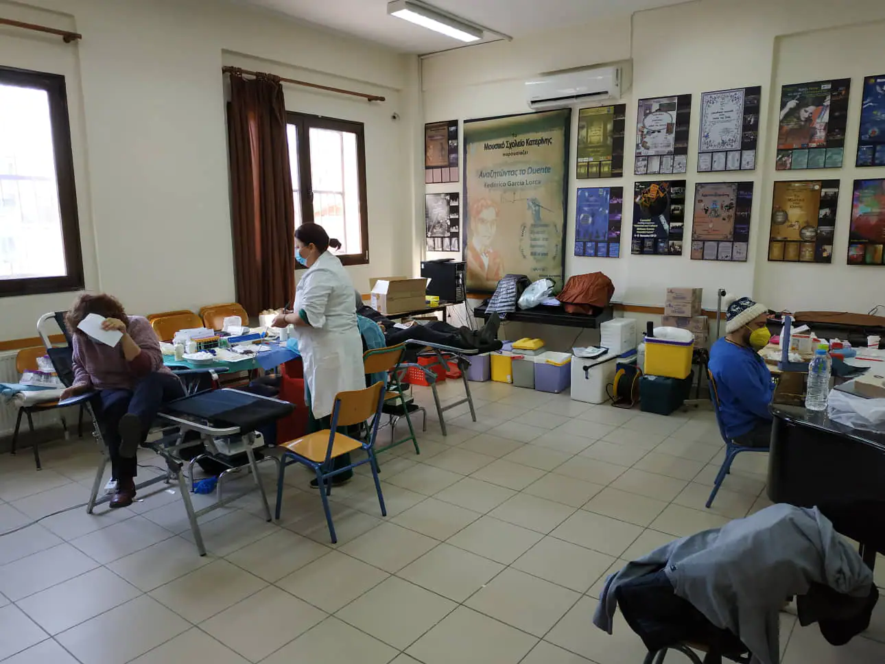 Εθελοντική Αιμοδοσία της Ε.Λ.Μ.Ε. Πιερίας Εθελοντική Αιμοδοσία της Ε.Λ.Μ.Ε. Πιερίας