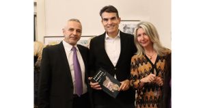 Θεοχάρης Μπικηρόπουλος – «Δύπνοος έκφραση»: Πλήθος κόσμου στην παρουσίαση του βιβλίου του στη Θεσσαλονίκη