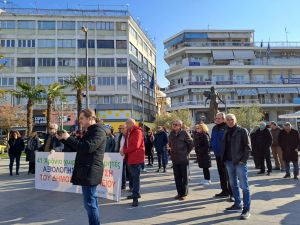 Κατερίνη – Διαμαρτυρία εκπαιδευτικών  στην Κεντρική Πλατεία