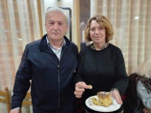 Κοπή πίτας από τον Σύλλογο Θεσσαλών Ν Πιερίας Γεώργιος Καραϊσκάκης Κοπή πίτας από τον Σύλλογο Θεσσαλών Ν Πιερίας Γεώργιος Καραϊσκάκης