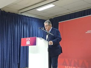 Ο Δημήτρης Κουτσούμπας στην Κατερίνη  ανακοίνωσε  τους βουλευτές  του ΚΚΕ