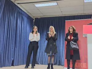 Ο Δημήτρης Κουτσούμπας στην Κατερίνη  ανακοίνωσε  τους βουλευτές  του ΚΚΕ