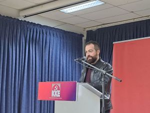 Ο Δημήτρης Κουτσούμπας στην Κατερίνη  ανακοίνωσε τους βουλευτές του ΚΚΕ