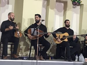 Ο ετήσιος χορός του Συλλόγου Κρητών Ν. Πιερίας «ΟΙ ΣΤΑΥΡΑΕΤΟΙ» με άρωμα Κρήτης