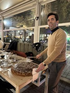 Οι Μεσίτες της Πιερίας έκοψαν πίτα Οι Μεσίτες της Πιερίας έκοψαν πίτα